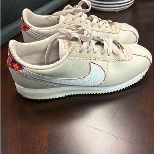 Rare Unreleased Men's 9.5 Nike Cortez Basic Southwestern